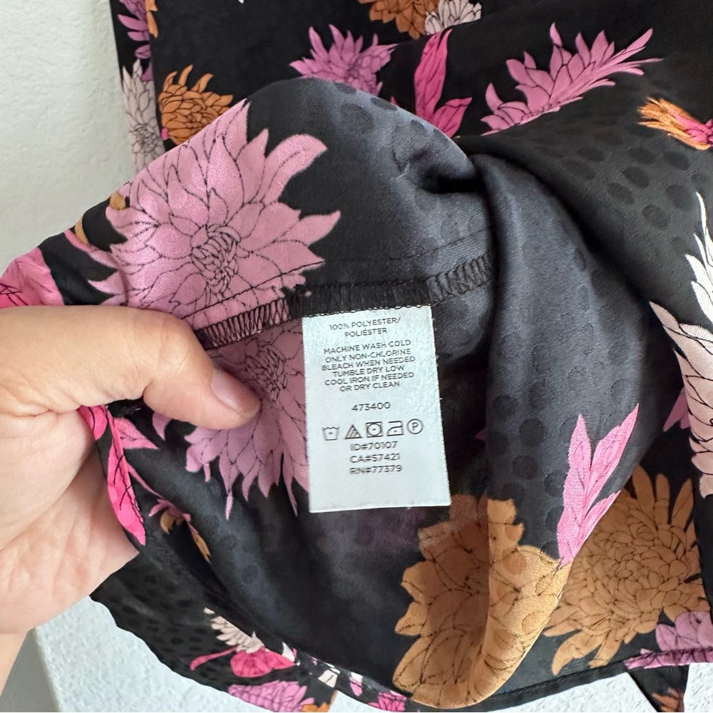 Ann Taylor Autumnal Floral Tie Neck Blouse XS - Picture 6 of 8